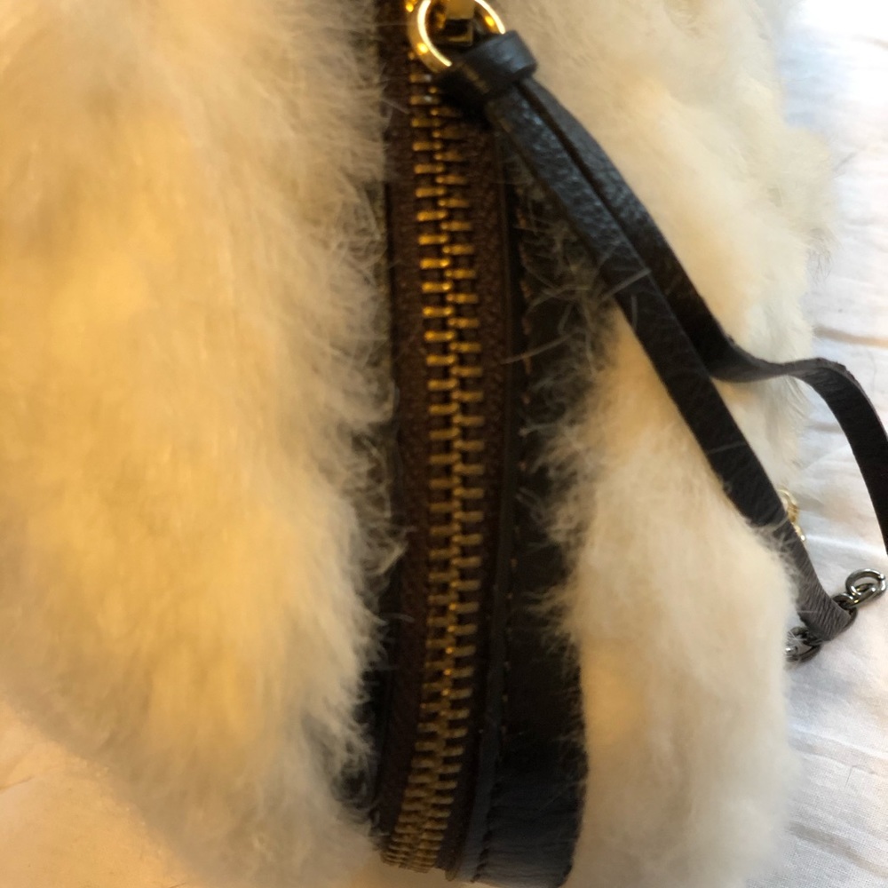 Genuine Rabbit Fur Bag - Picture 4 of 6